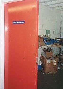 inside28.jpg