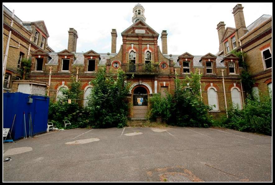 Cane Hill Hospital, Coulsdon Whatevers Left