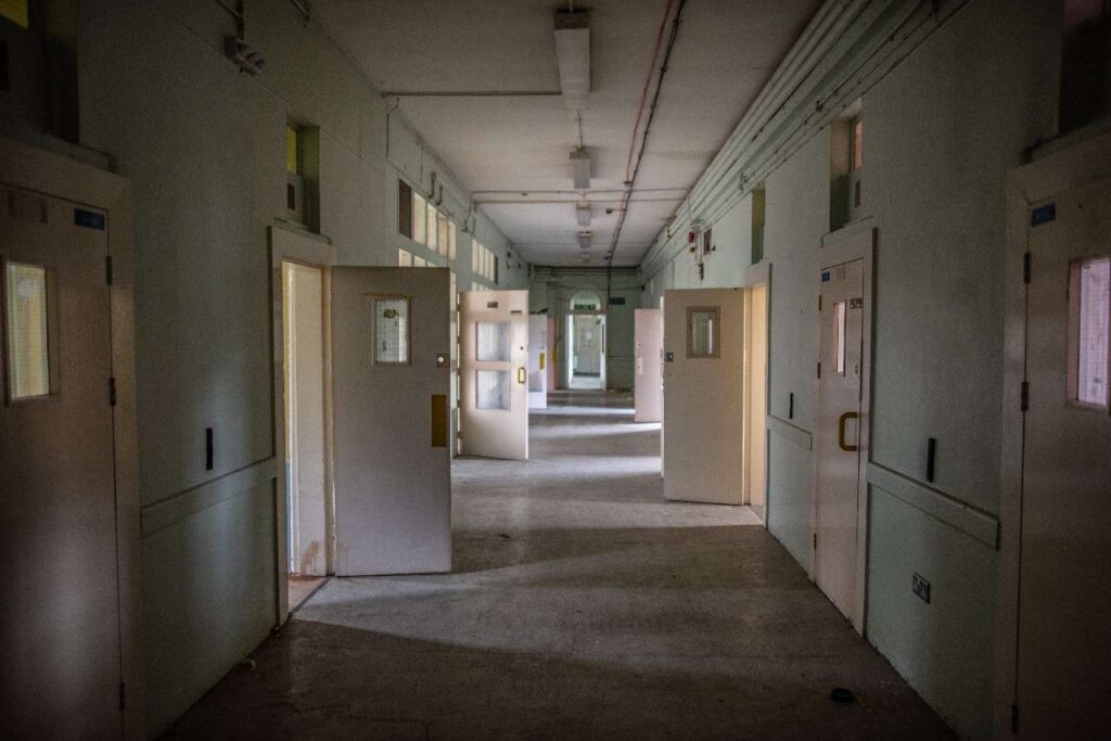 Springfield Hospital, Tooting Whatevers Left